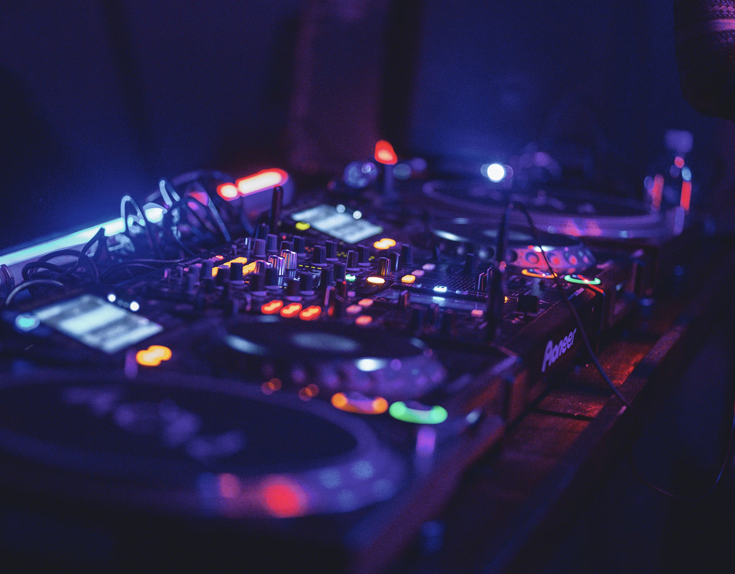 Celestial Lights Descend on Eveny